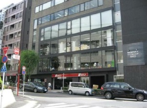 渋谷駅徒歩5分　三竹通り沿いの店舗物件